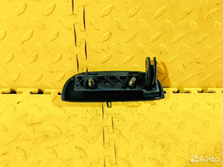 Ручка двери внеш.прав. Nissan March / Micra K11