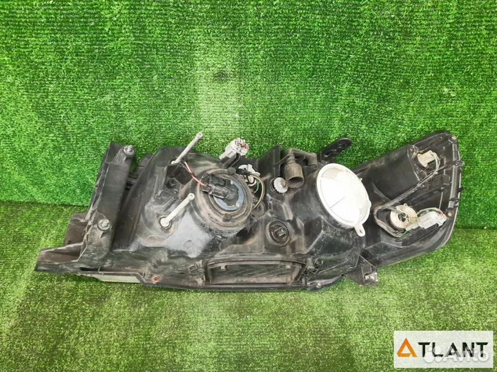 Фара передняя правая nissan bassara