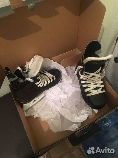 Продам коньки