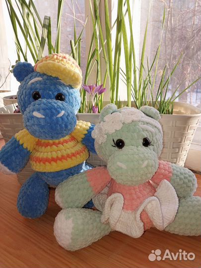 Вязаные игрушки ручной работы