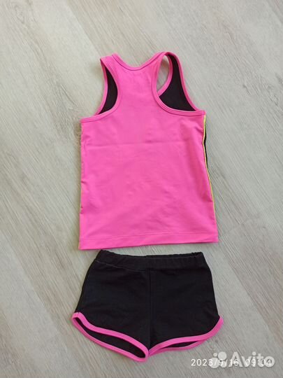 Костюм гимнастический