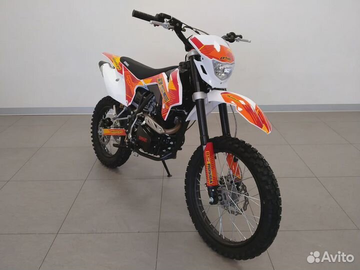 Мотоцикл кроссовый BSE Z1