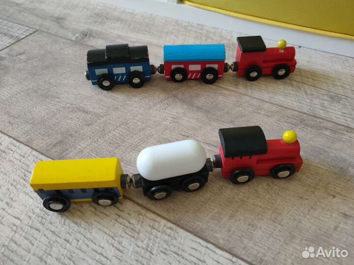 Деревянная железная дорога и мост ikea,поезда,кран