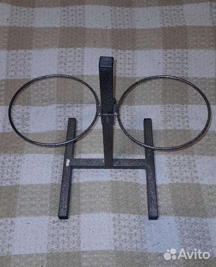 Стойка под миски