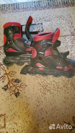 Роликовые коньки