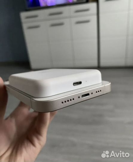 Magsafe battery pack