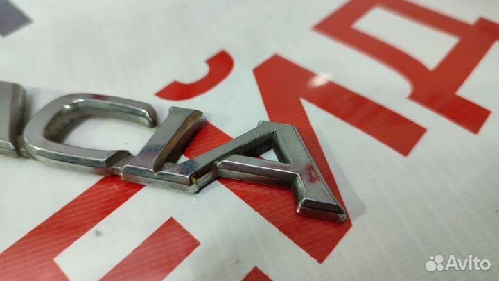 Эмблема Toyota Camry Gracia SXV20 5S-FE 2000.04