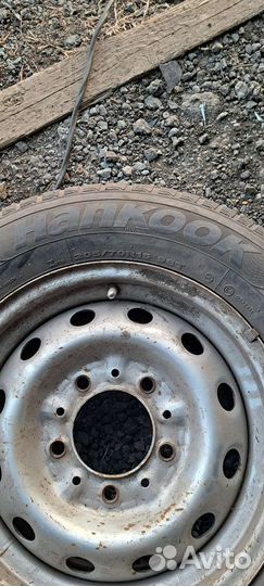 R15 Hankook Optimo K715 205/70, PCD 5x139.7 DIA 98.5