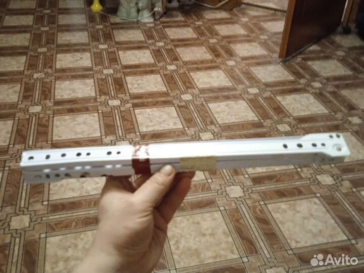 Направляющие для ящиков роликовые 35см