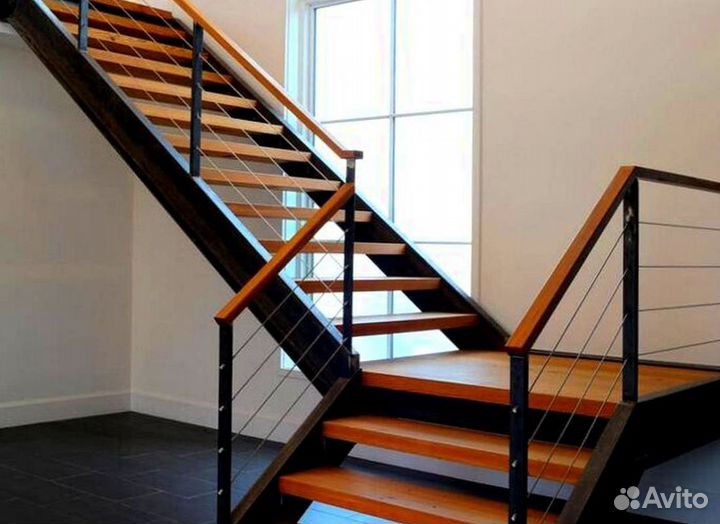 Лестница на металлическом каркасе дизайн 4156