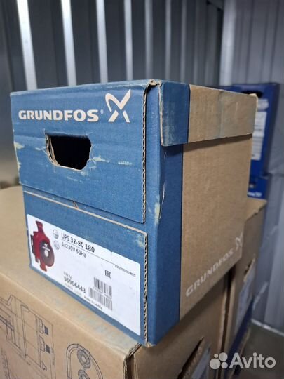 Циркуляционный насос Grundfos UPS 32-80 180