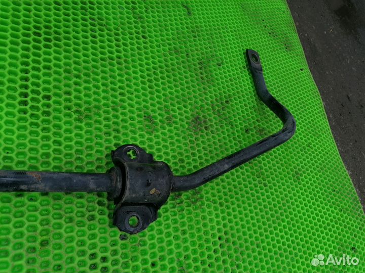 Стабилизатор на Ford Kuga 2013-2019