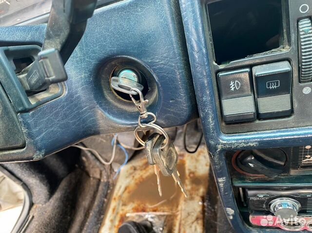 Замок зажигания Audi 100 C3