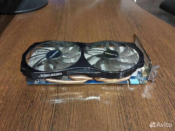 Видеокарта GeForce GTX 560, GV-N56GOC-1GI