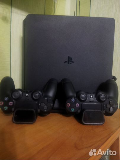 Sony PS4 slim 1tb