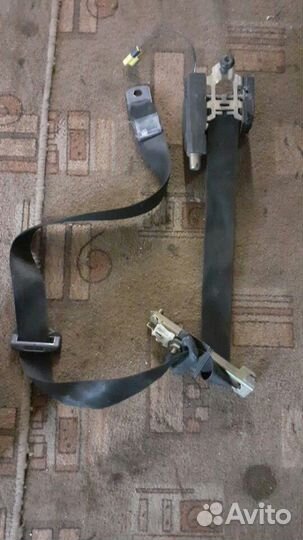 Ремень безопасности Mercedes ML W163