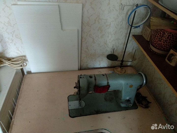 Швейная машинка