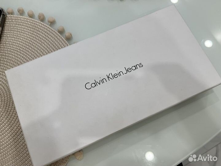 Перчатки Calvin Klein