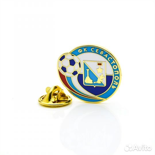 Футбольные значки клубов Крыма