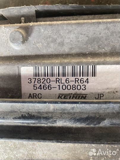 Honda Accord 8 2.4 рестайлинг Мозги 2011