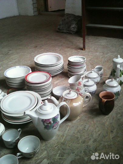 Тарелки суповые и на 2 е блюда 27 шт