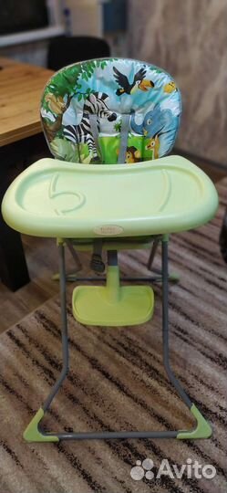 Детский стульчик для кормления