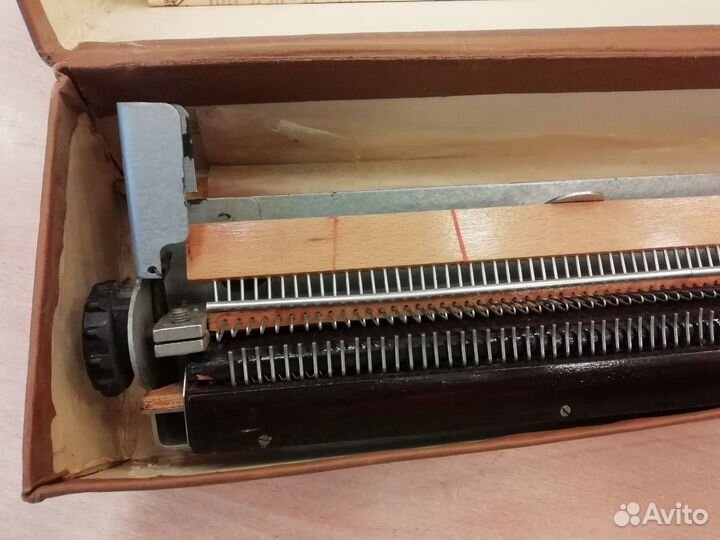 Вязальная машина 