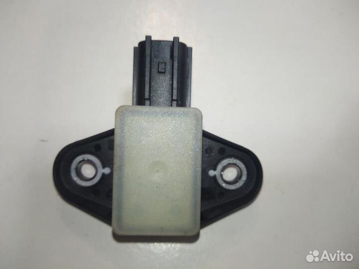 Датчик airbag Volkswagen Tiguan 5N1 2007-2011г