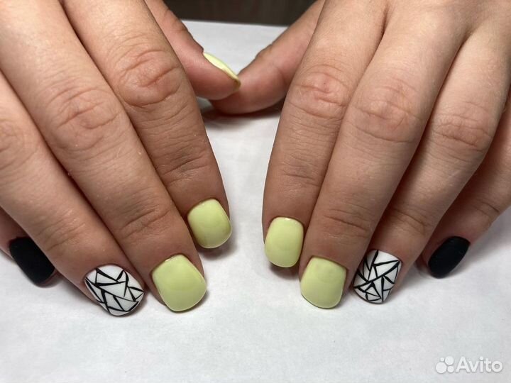 Мастер маникюра, педикюра