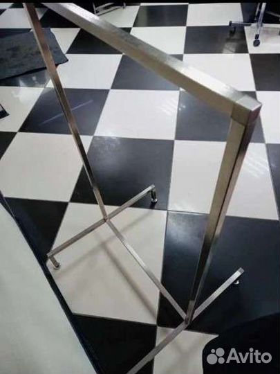 Вешалка для одежды напольная бу