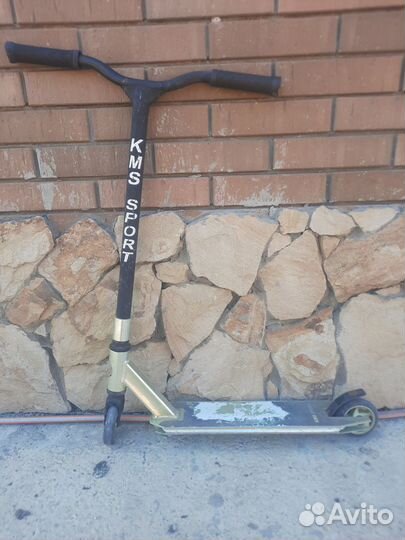 Трюковой самокат