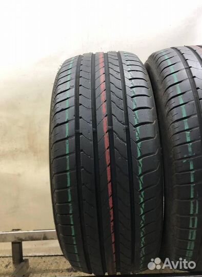 Goodyear EfficientGrip 235/55 R17 99W