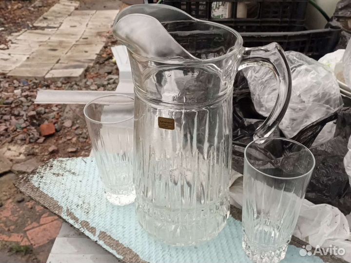 Кувшин стекло