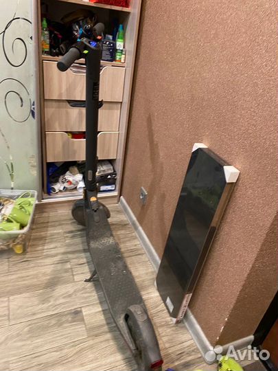 Электросамокат ninebot kickscooter e22