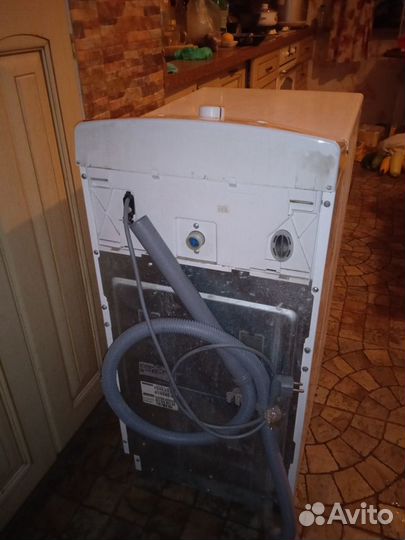 Стиральная машина Whirlpool AWE 6516/1 с вертикаль