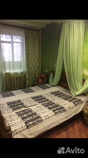 Балдахин с креплением над кроватью