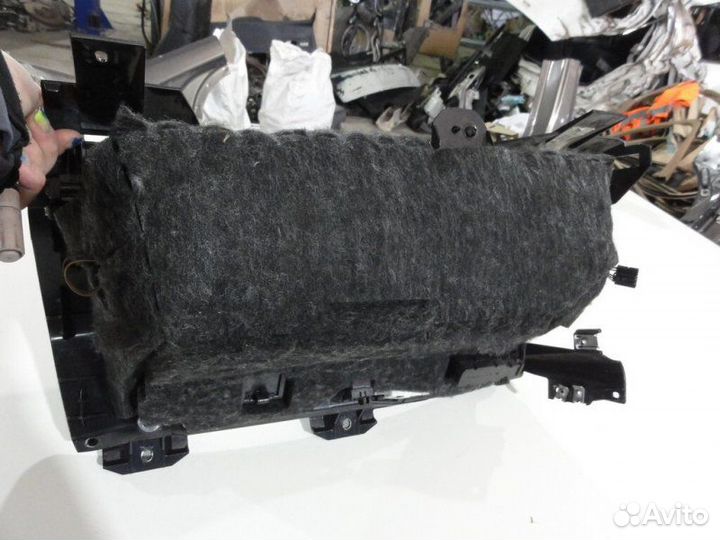 Бардачок Mercedes-Benz S- Класс W221 M273.968 V8