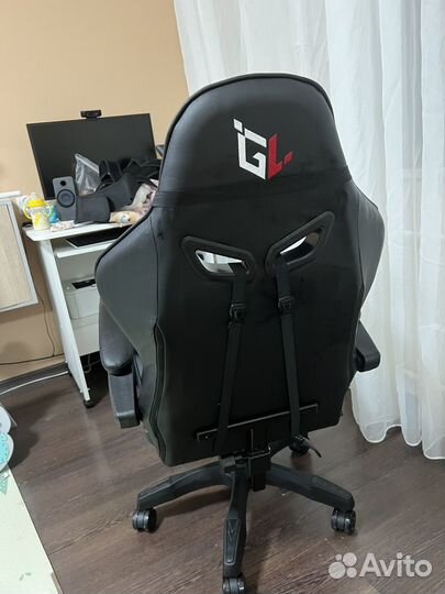 Компьютерное кресло