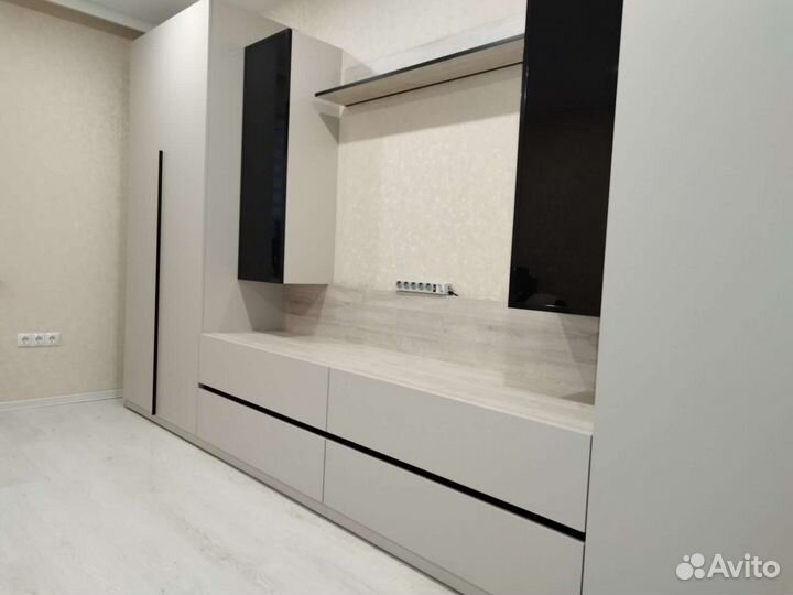 Стильная стенка