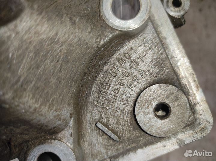 Кронштейн двигателя правый Ford Focus 2