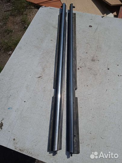 Молдинг стекла двери Ford Taurus 1 Форд Таурус 3.0