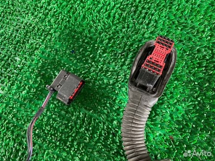 Проводка двери прав. перед. Land Rover Range Rover