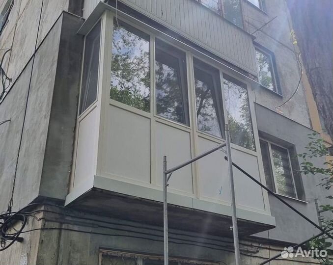 Пластиковое окно от производителя