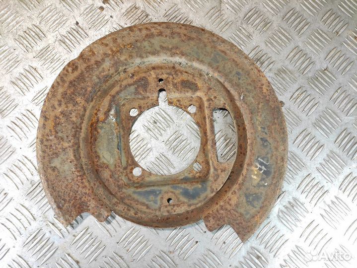 Щит опорный Infiniti Qx 2004-2009