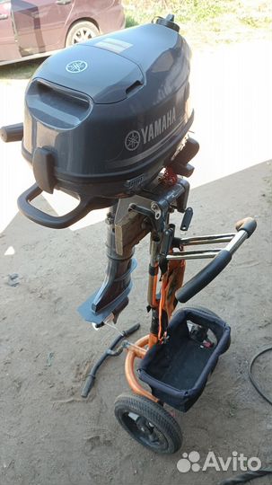 Тележка для лодочного мотора