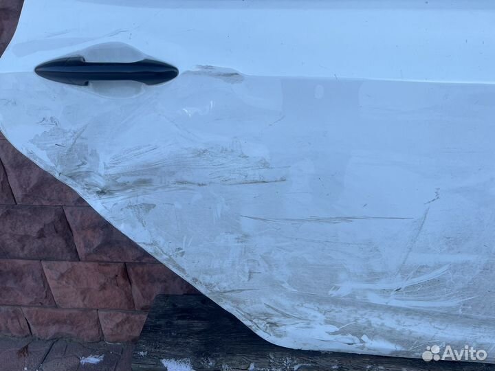 Хендай солярис 1 дверь задняя правая