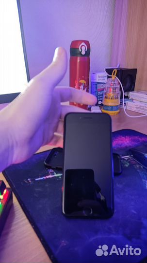 Телефон iPhone 7 32gb