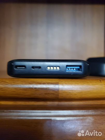 Беспроводная док зарядка - и как пауербанк