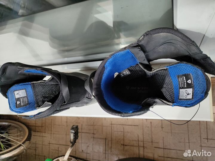 Мотоботы revit Discovery H2O