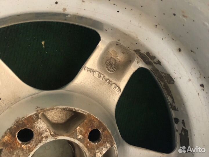 Литой диск r15 4/108